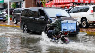 东北地区持续强降雨强对流，黑龙江已发布暴雨红色预警